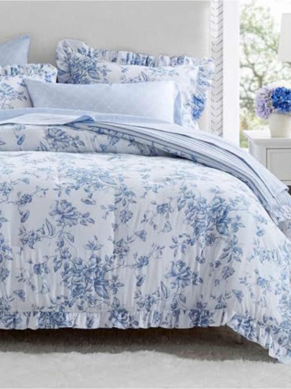 Blue Floral Comforter Set - Classic Home Bedding
